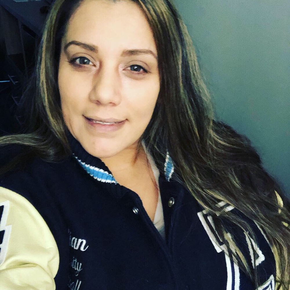 Meet your Posher, Melina